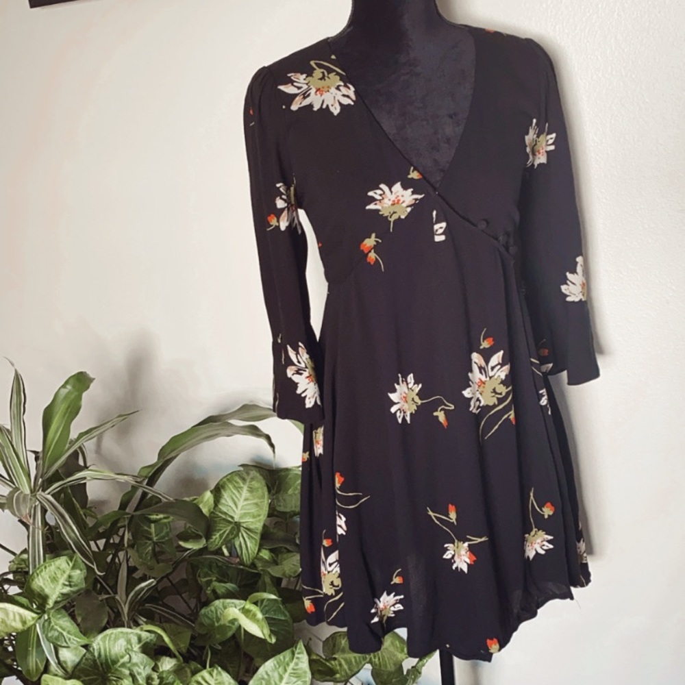 Free People 3/4 Sleeve mini Dress - Picture 5 of 7